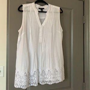 Cute white tunic never worn